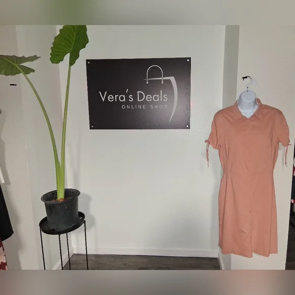 Theory Peach Dress - Picture 2 of 13